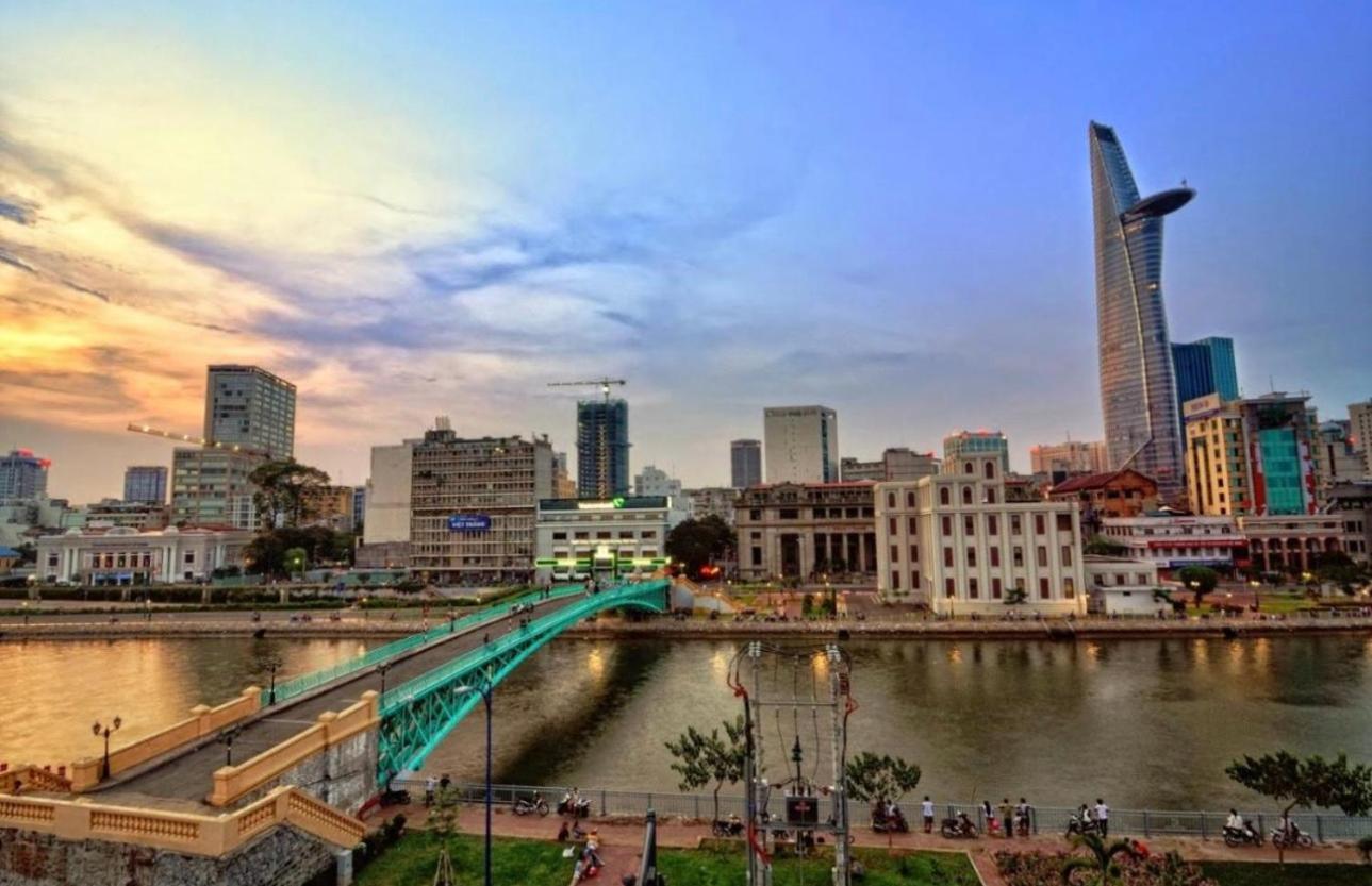 Bed & Breakfast Ha Long Ho Chi Minh City